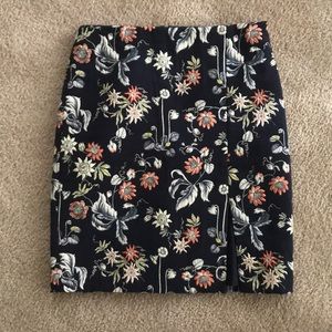Ann Taylor navy blue floral pencil shirt